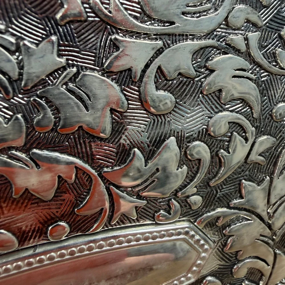 International Silver Company Silverplated Chased Jewelry Box w Mirror NIB 9in